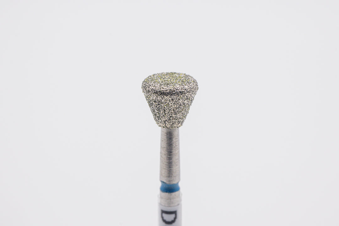 Foret à ongles diamant D-30, forme cône inversé, taille de tête 5x6 mm