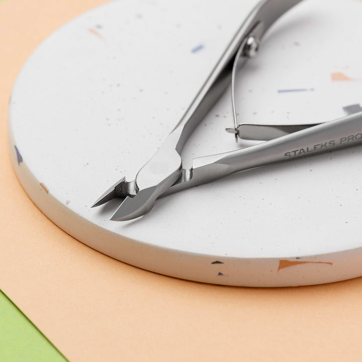 Staleks Cuticle Nipper Smart 11 Low Heel — 7 mm Jaw