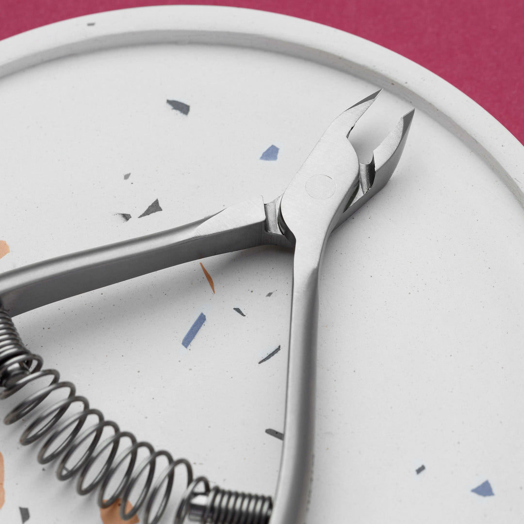 Staleks Cuticle Nipper with Spring Smart 30 - 3 mm Jaw