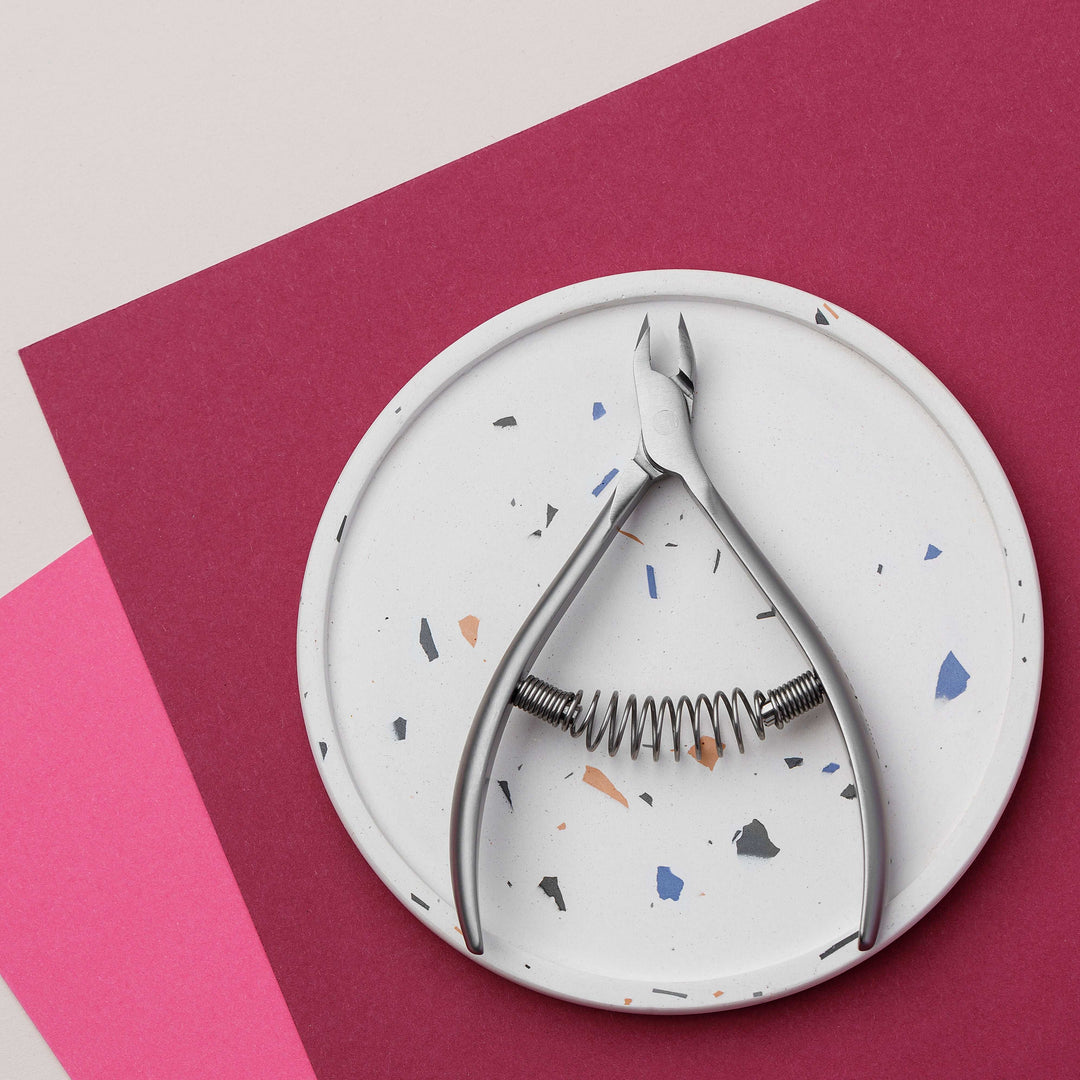 Staleks Cuticle Nipper with Spring Smart 30 - 3 mm Jaw