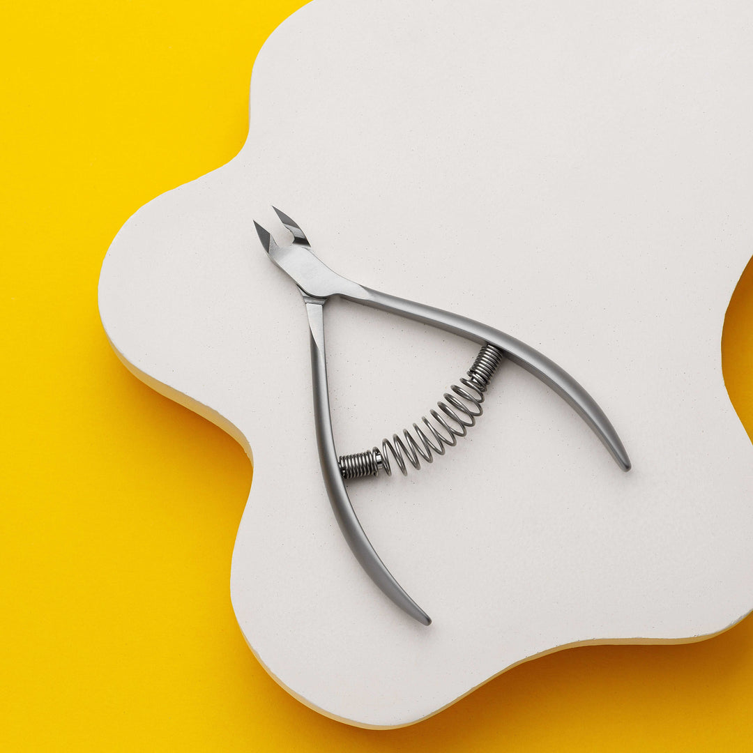 Staleks Cuticle Nipper with Spring Smart 30 - 5 mm Jaw