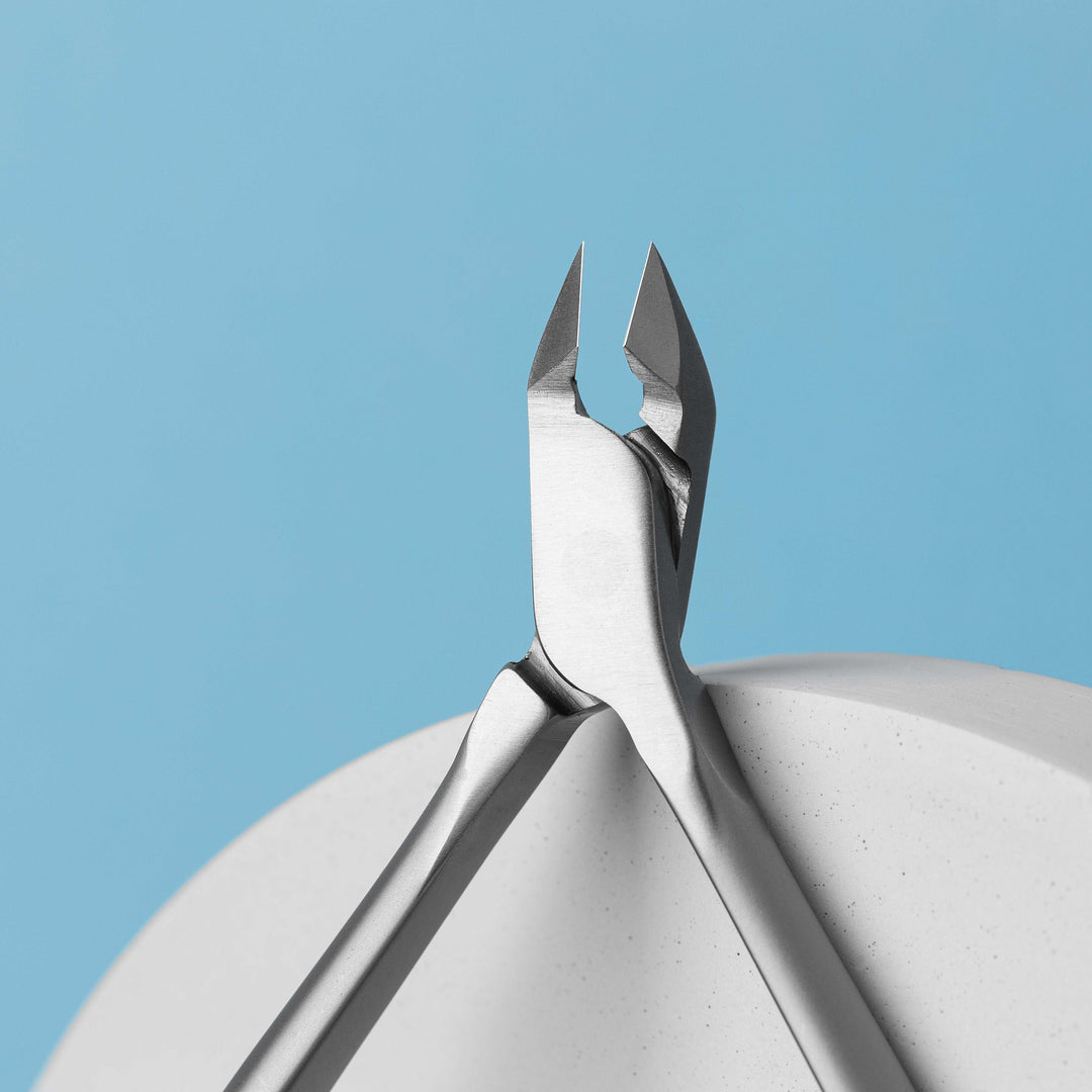 Staleks Cuticle Nipper with Spring Smart 30 - 7 mm Jaw