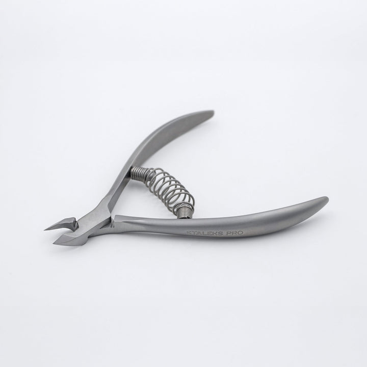 Staleks Cuticle Nipper with Spring Smart 30 - 5 mm Jaw - Staleks - U - tools