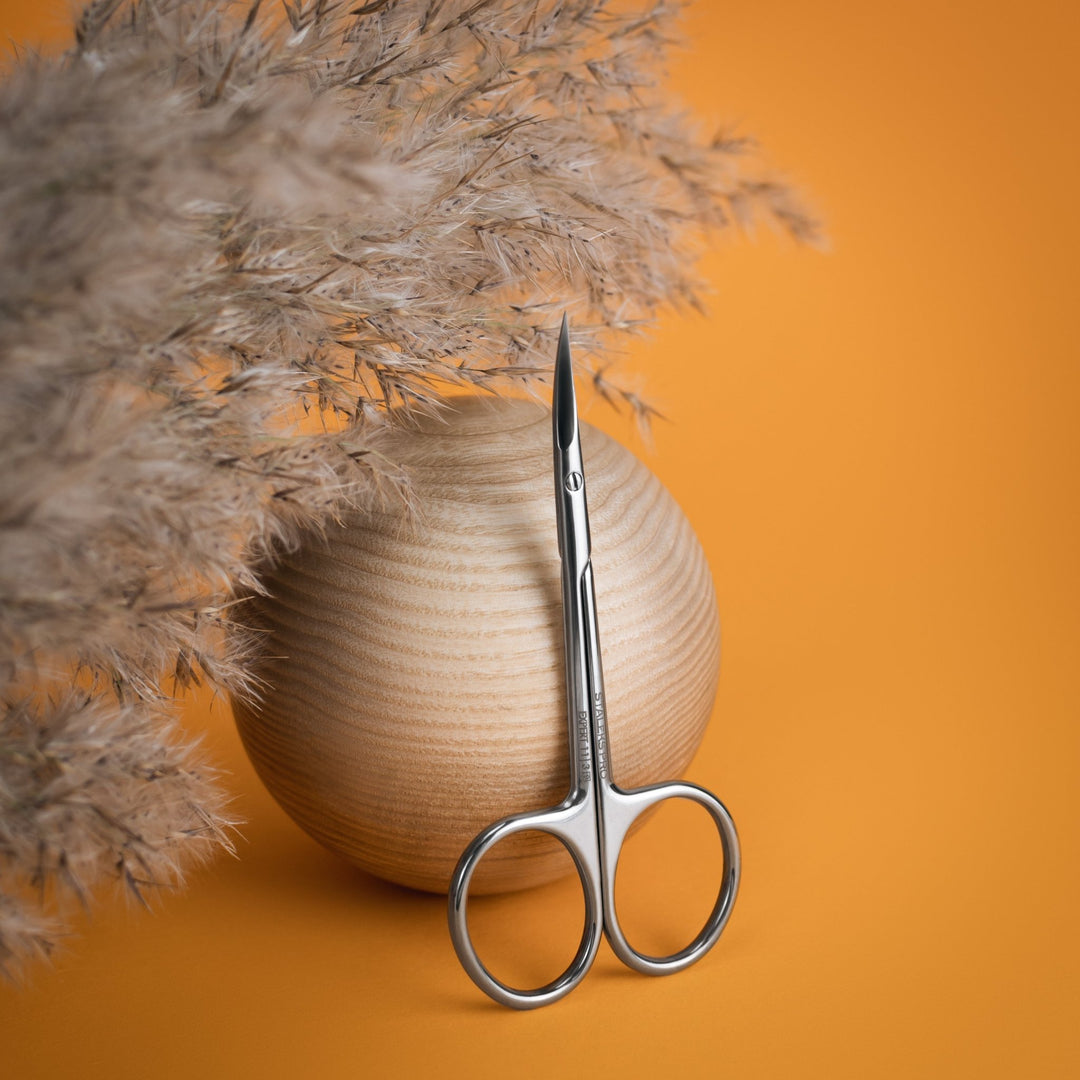 Staleks Left - handed Cuticle Scissors Pro with Narrow Curved Blades Expert 11 Type 3 - 21 mm blades - Staleks - U - tools