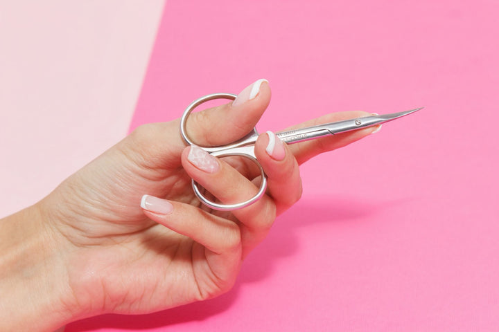 Staleks Left - handed Cuticle Scissors Pro with Narrow Curved Blades Expert 11 Type 3 - 21 mm blades - Staleks - U - tools
