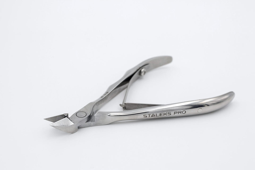 Staleks Cuticle Nipper Expert 10 - 9mm jaw | U-tools