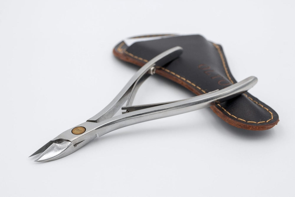 Olton Cuticle Nipper Premium 1S Low Heel - 10mm jaw | U-tools