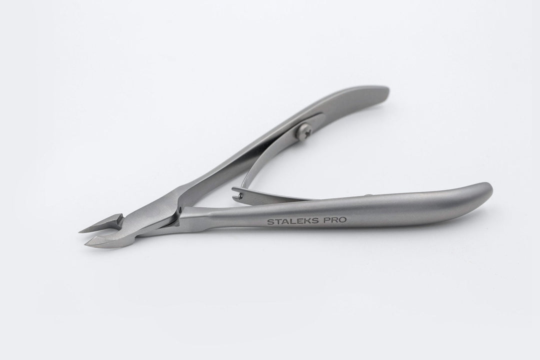 Staleks Cuticle Nipper Smart 10 - 3 mm Jaw | U-tools
