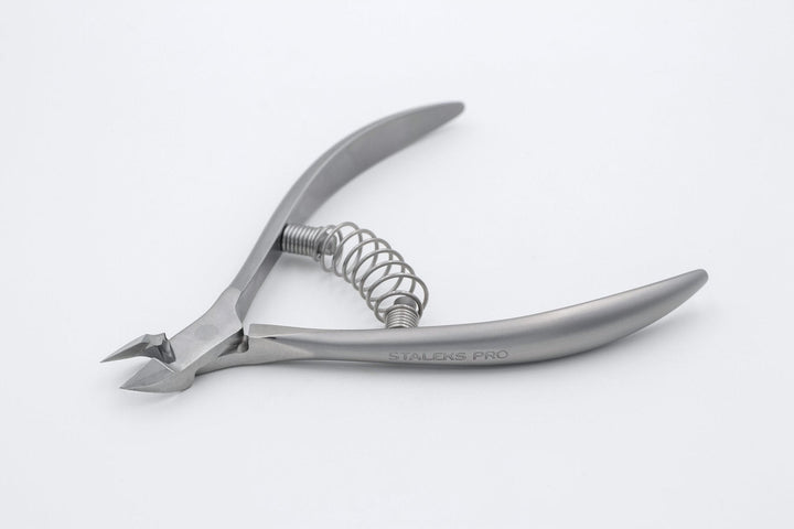 Staleks Cuticle Nipper with Spring Smart 30 - 7 mm Jaw | U-tools