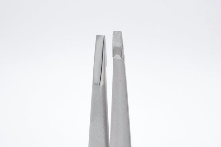 Staleks Pro Tweezer with Narrow Straight Tips Expert 10 Type 2 | U-tools